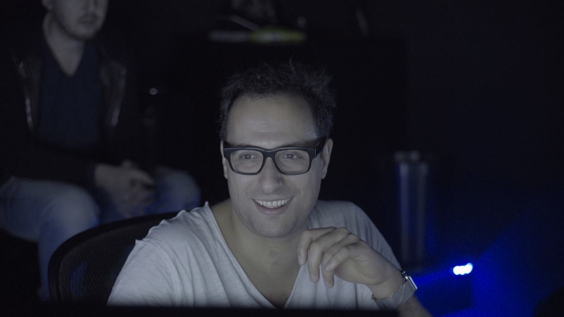 Lionel during the mixing of George